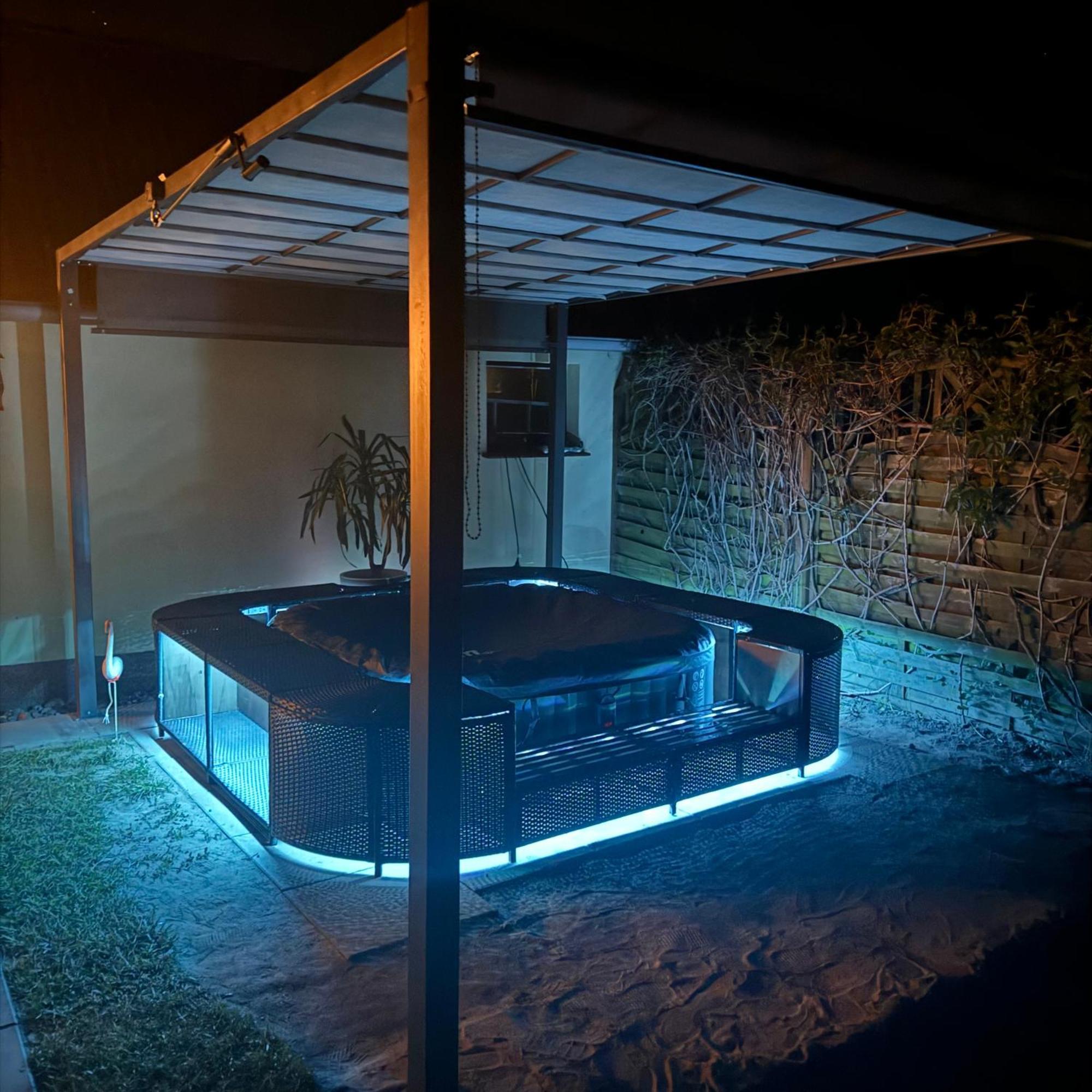 Ostsee Ferienhaus Mit Whirlpool Wolgast Esterno foto